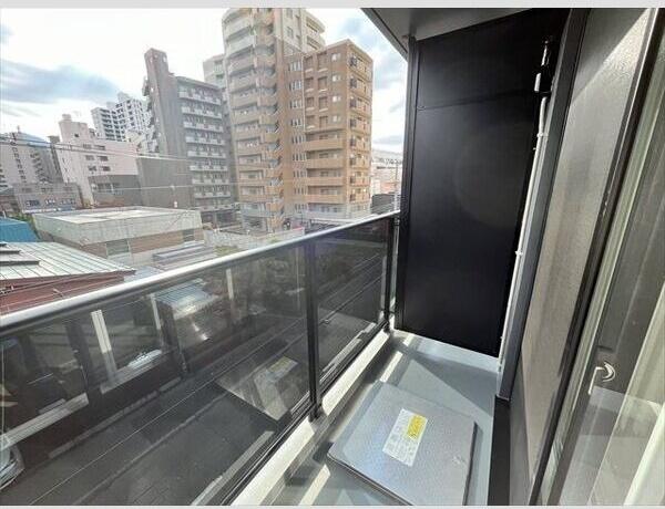 アルファスクエア円山北2条 バルコニー
