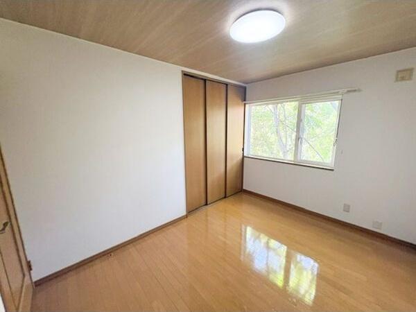 アイリス 室内