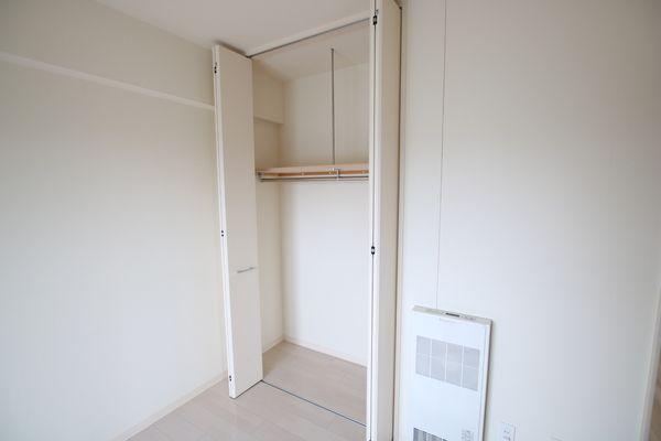 マストライフ南４条（403） 収納