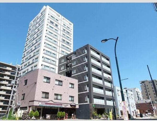 グランカーサ裏参道 外観