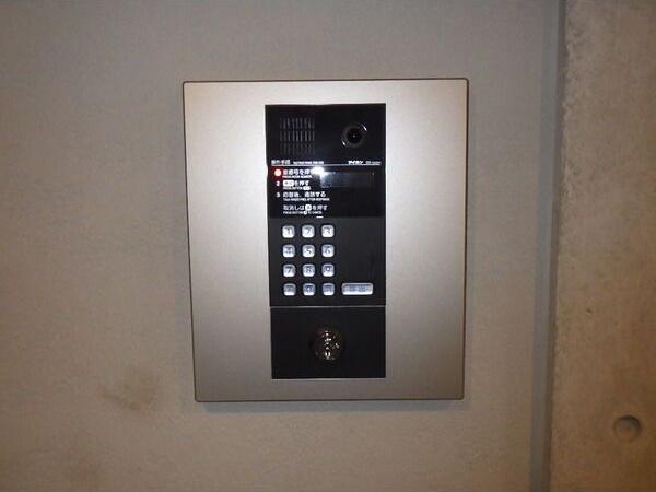 シティレジデンス南8条 エントランス
