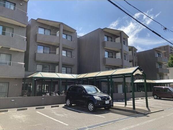 カピテーヌ円山 外観