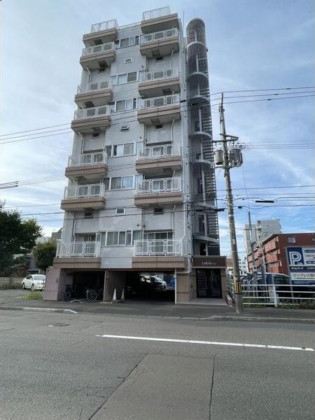 ルシードイースト 外観
