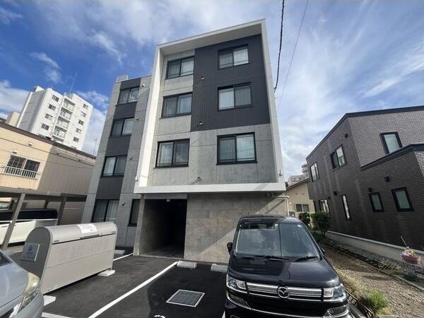 LIISA円山裏参道 外観