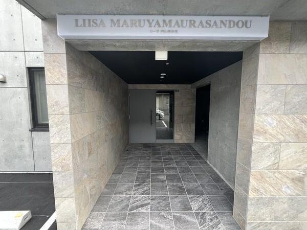 LIISA円山裏参道 エントランス