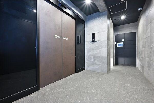 HIGH RESIDENCE YAMAHANA エントランス