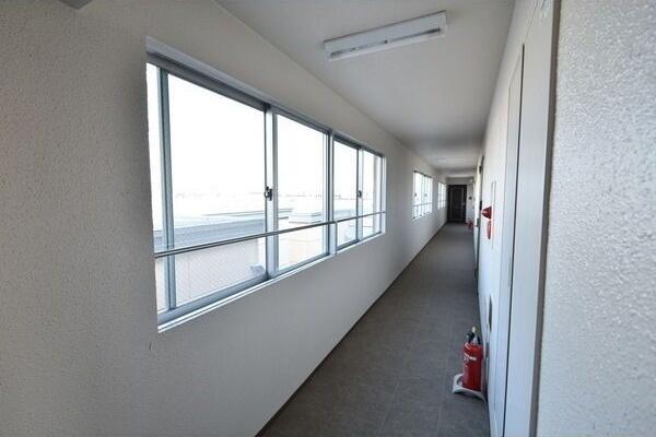 プレシャス23 ロビー