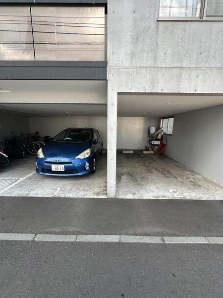毘沙門天 駐車場