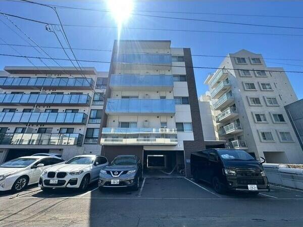 J-CITY.STELLA 駐車場