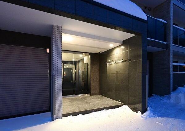 ラディア山鼻 エントランス