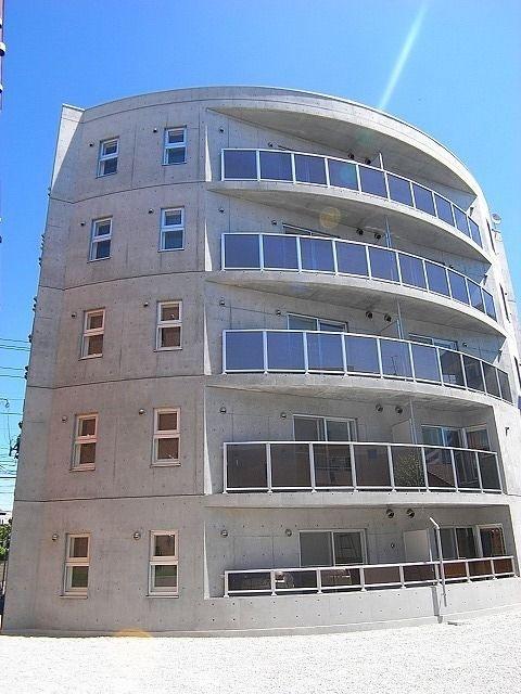 プレジャー桑園 外観