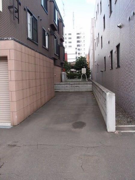 ノースカルム北32条 エントランス