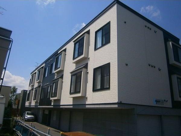 エクエス月寒 外観