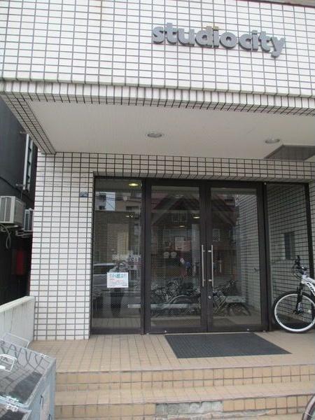 スタジオシティ エントランス