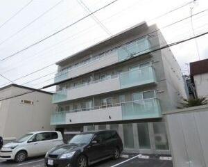 カルグランデ菊水 駐車場