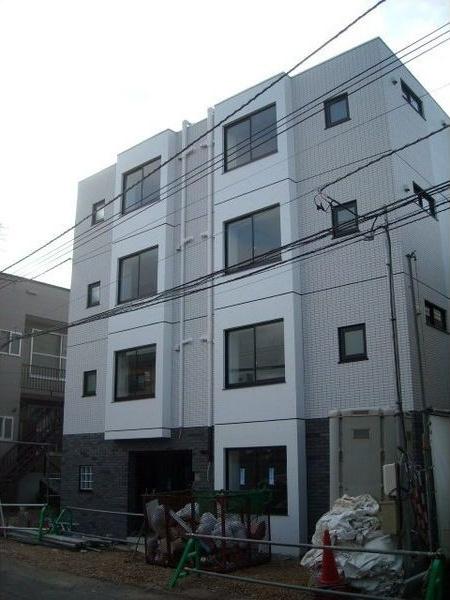 ムーンボー エントランス