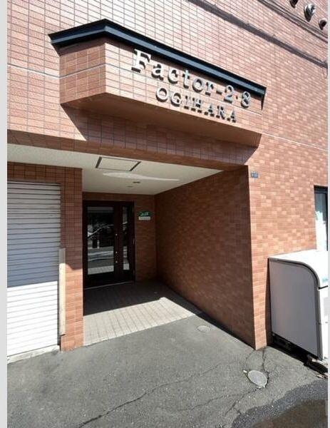Factor2・8OGIHARA エントランス