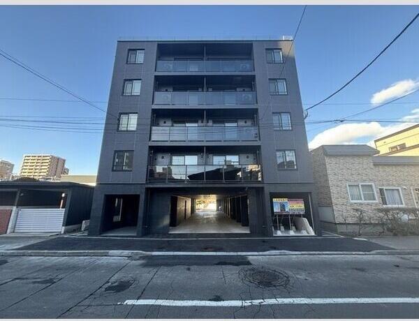 アルファスクエア円山北2条 外観