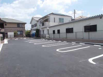 サンシャイン（203） 駐車場