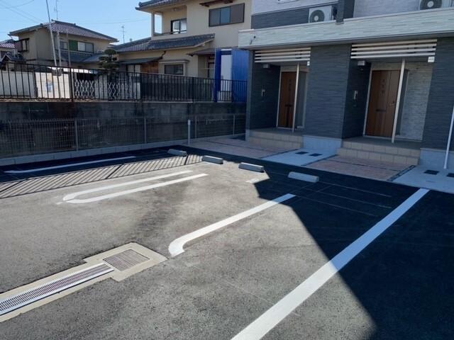 アメニティプラザ朱雀Ⅱ（203） 駐車場
