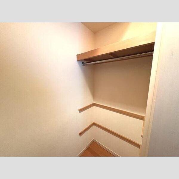 ルイシャトレ生駒 部屋画像