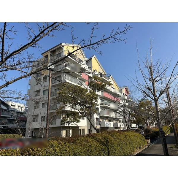 ローレルスクエア木津川台第１期　１番館