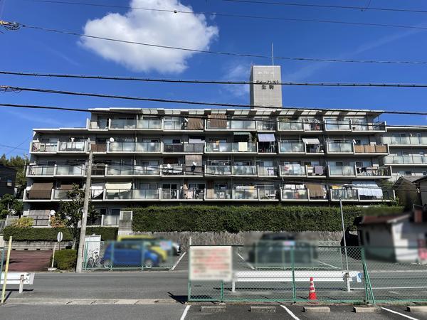 サニークレスト生駒 外観