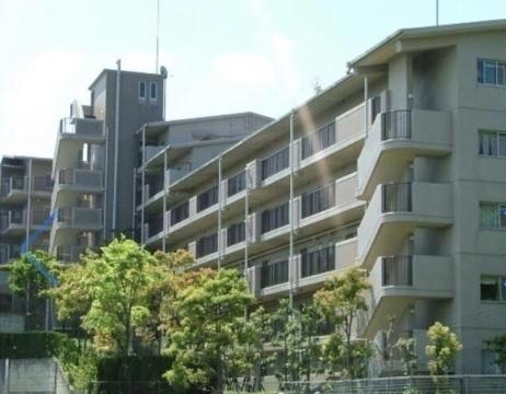 グランドビスタ生駒 外観