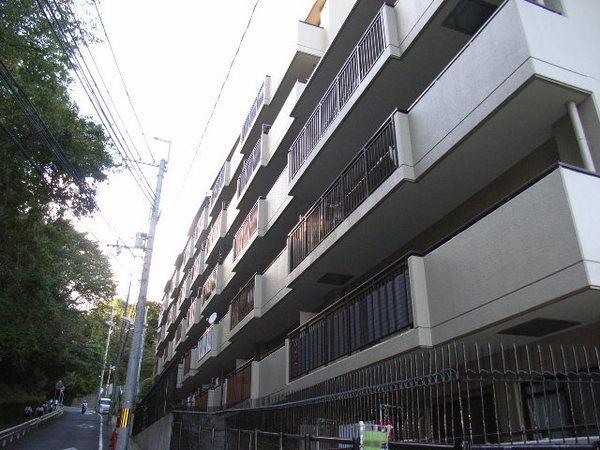ライオンズマンション生駒俵口１番館 外観