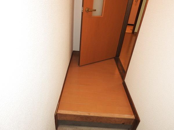 福盛ハイツＡ棟（2） 玄関