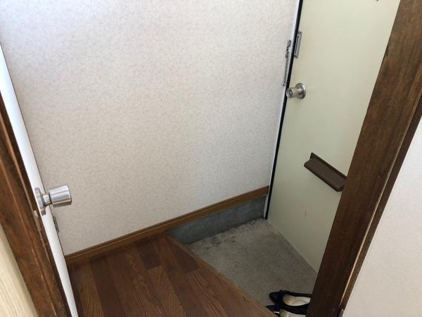 Mハイツ宮の森3 玄関