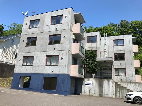 ラグジュアリースペース（303） 外観
