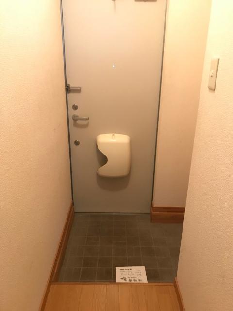 クオーク（101） 玄関