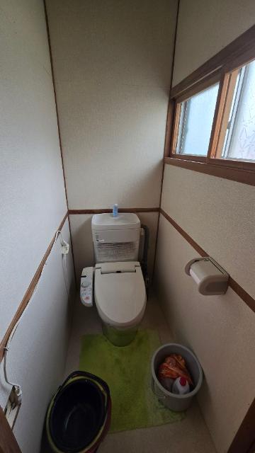 美園町6丁目借家 トイレ