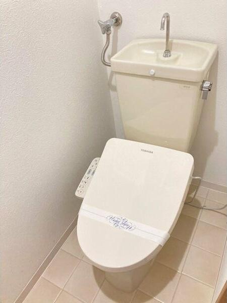 札幌市中央区北三条西マンション トイレ