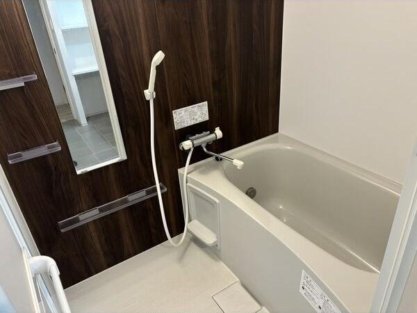 札幌市中央区南十七条西マンション バス／シャワー