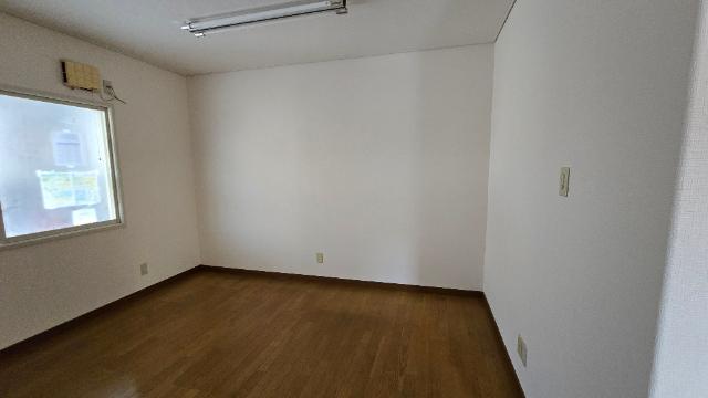 アーク（1F） 室内