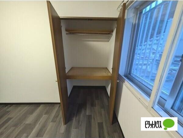 コートロティ山の手（502） 収納