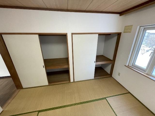 ハイツなかやま（103） 収納