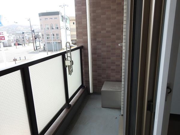ベルシー室蘭（604） バルコニー