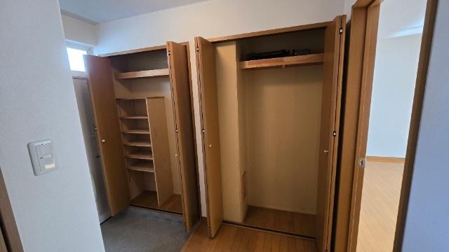 セジュール壱番館（102） 玄関