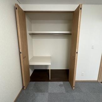 リヴァーハイツ輪西（104） 収納