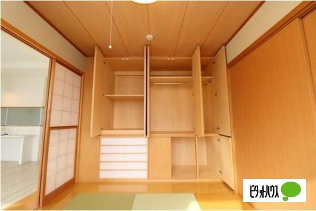 ドエル円山（901） 収納