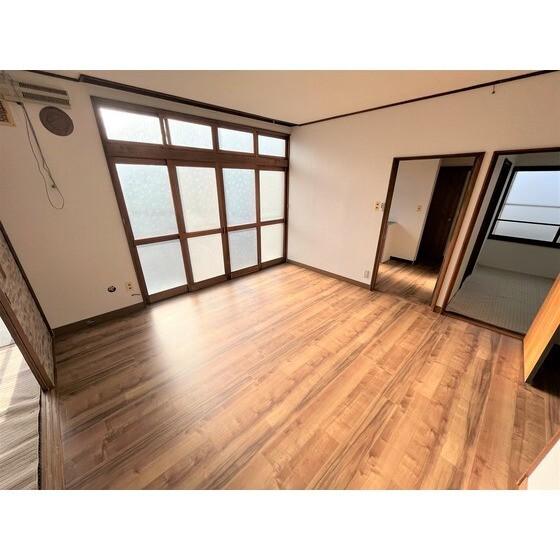 登別本町1丁目16-5戸建 リビング