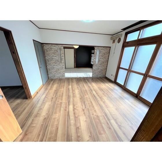 登別本町1丁目16-5戸建 リビング