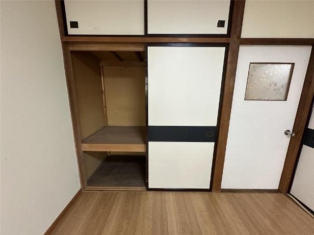 みゆき町1丁目18-6（1F-L） 収納