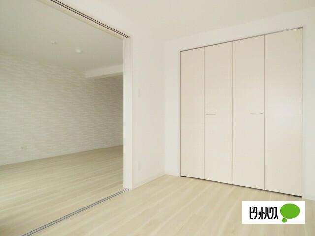 グランラヴィーヌ八軒（402） その他