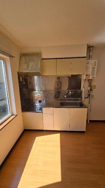 ハイツサンエバー（102） キッチン