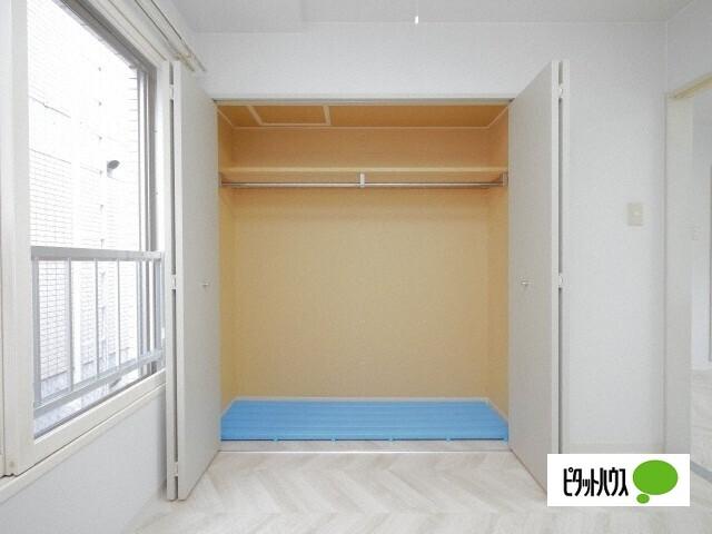 ラ・メゾン　ホクセイ（302） 収納