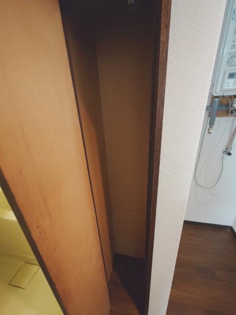 カントリーハイツ（11） 収納